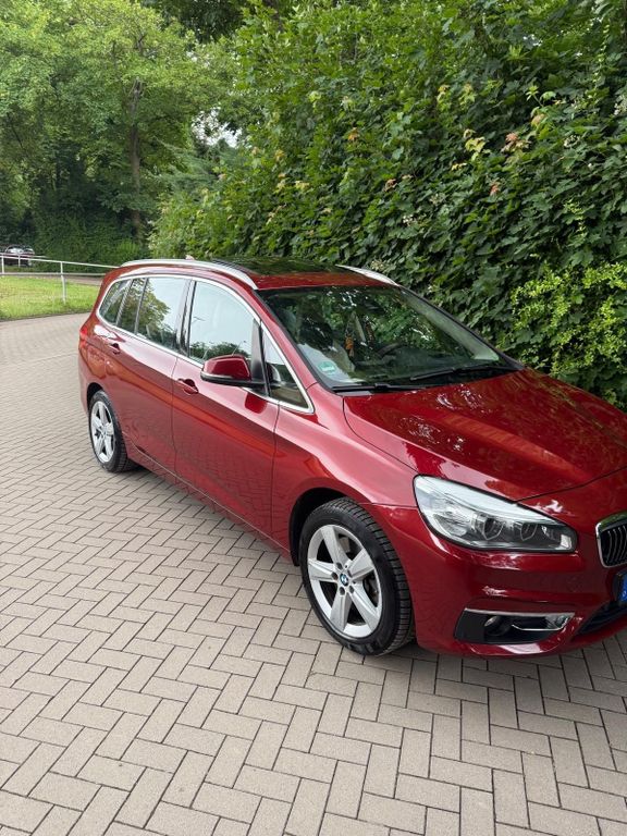 Image of BMW 220