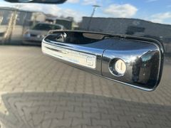 Fahrzeugabbildung Dodge RAM 1500 Gen5 5.7 Hemi Laramie Leder Navi AHK