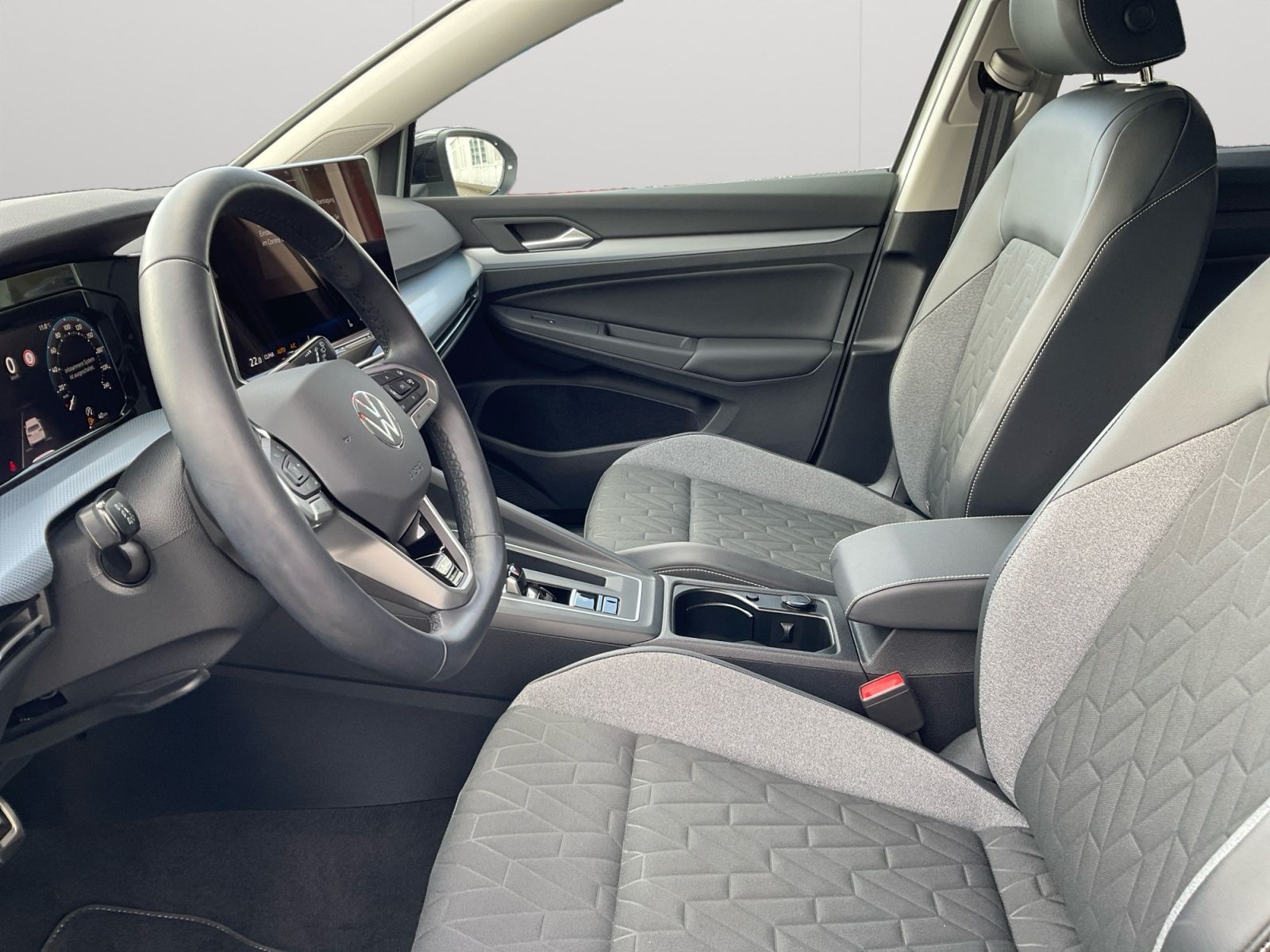Volkswagen Golf - Bild 9
