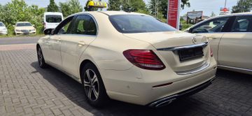 Mercedes E 200 - 4