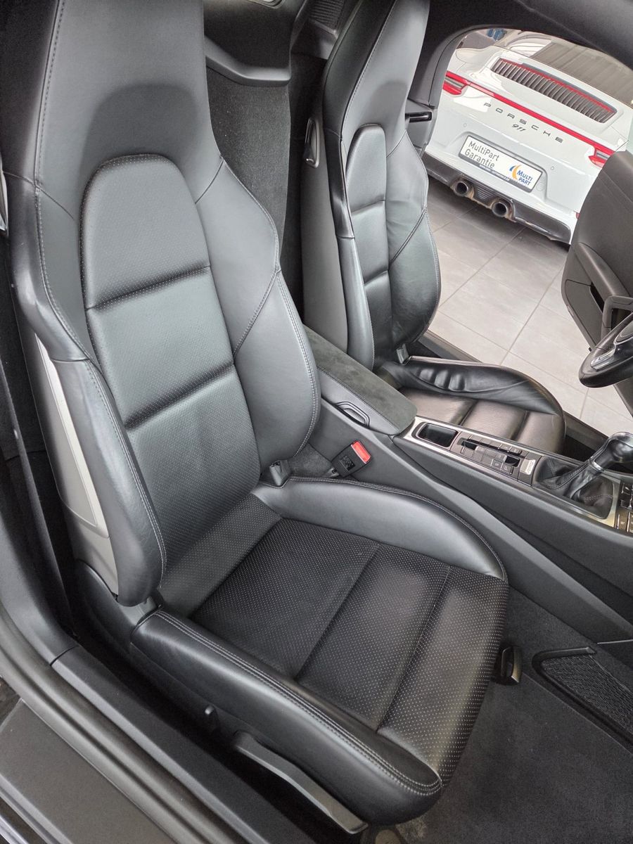 Fahrzeugabbildung Porsche Boxster/981/ 2,7/Schalter/APPROVED