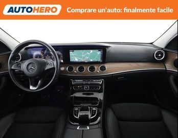 Mercedes E 220 - 8