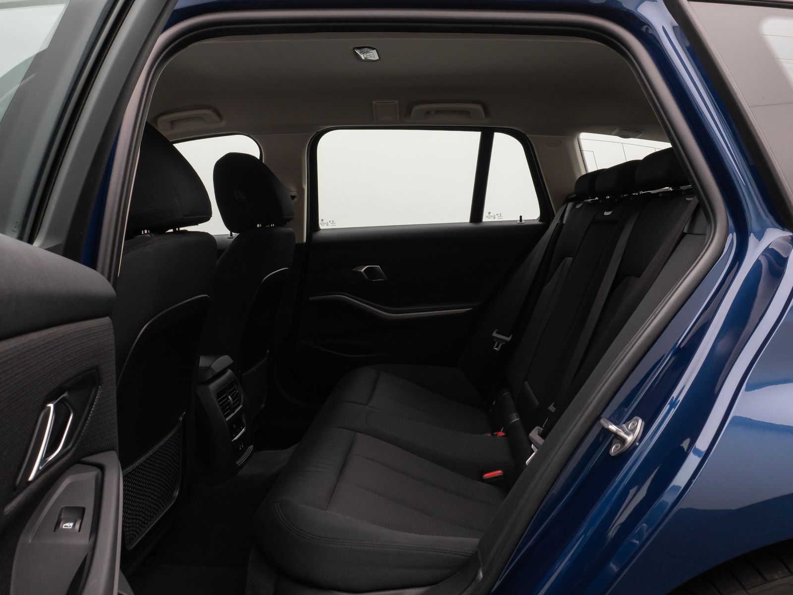 Fahrzeugabbildung BMW 320d xD DAB PDC CockPitPrGeschwindigkeitsreg