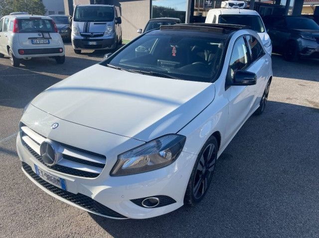 Mercedes-Benz Mercedes Classe A 160 cdi Dark Night edition aut