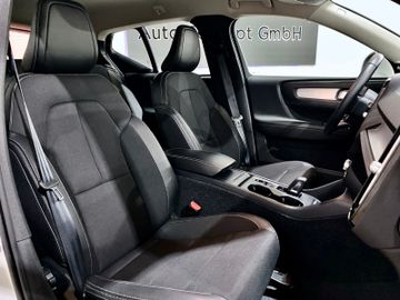 Fahrzeugabbildung Volvo XC40 T3 Momentum Pro 2WD **1.Hand**LED**