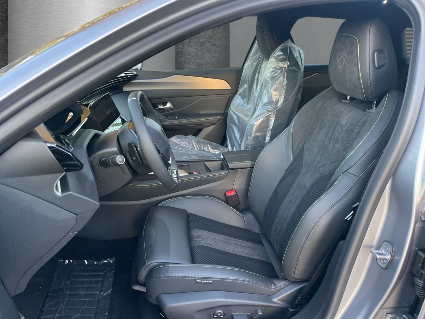 Peugeot 308 - Bild 8