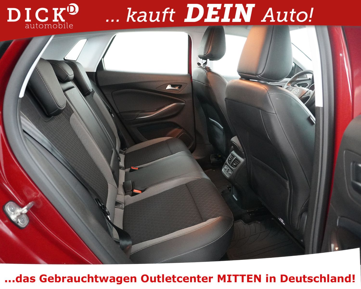 Fahrzeugabbildung Opel Grandland X 1.6 Aut Innov NAVI+KAM+LEDER+SHZ+AHK