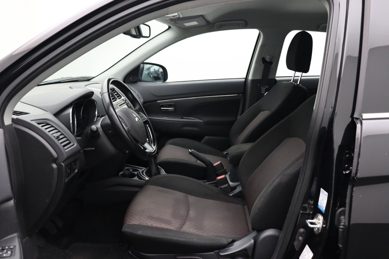 Fahrzeugabbildung Mitsubishi ASX Diamant Edition 1.6 2WD