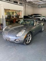 Pontiac Solstice - Pontiac mit Benzin-Antrieb