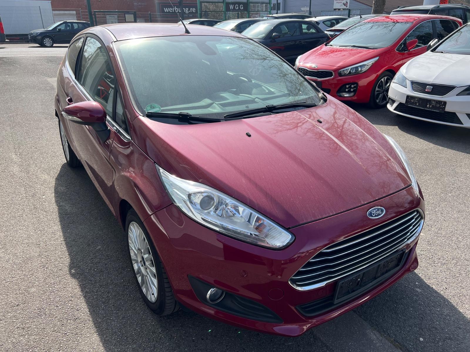 Ford Fiesta Titanium"Klimaaut."SHZ"Einparkhilfe"1.HD"