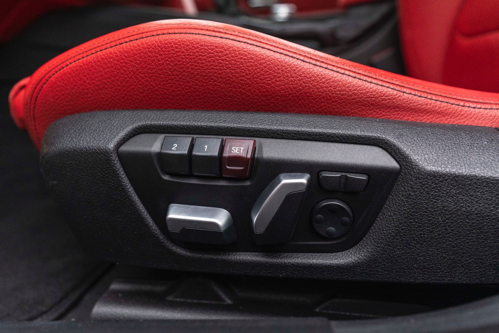 Fahrzeugabbildung BMW 435IX GC M-Performance HUD H&K KAM NAV ALCANTARA