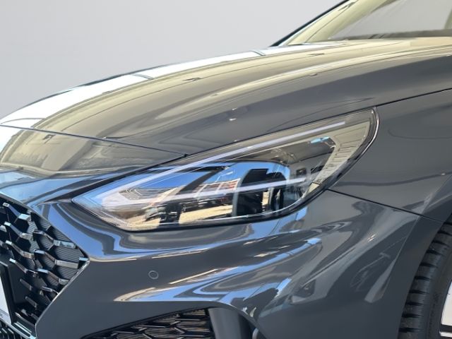 Fahrzeugabbildung Hyundai i30 N Line Mild-Hybrid 1.5 T-GDI Sitz-Paket+Pano