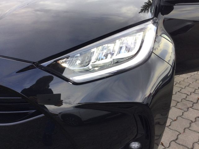 Yaris 1.5 Hybrid Teamplayer SHZ KAMERA ACC LED