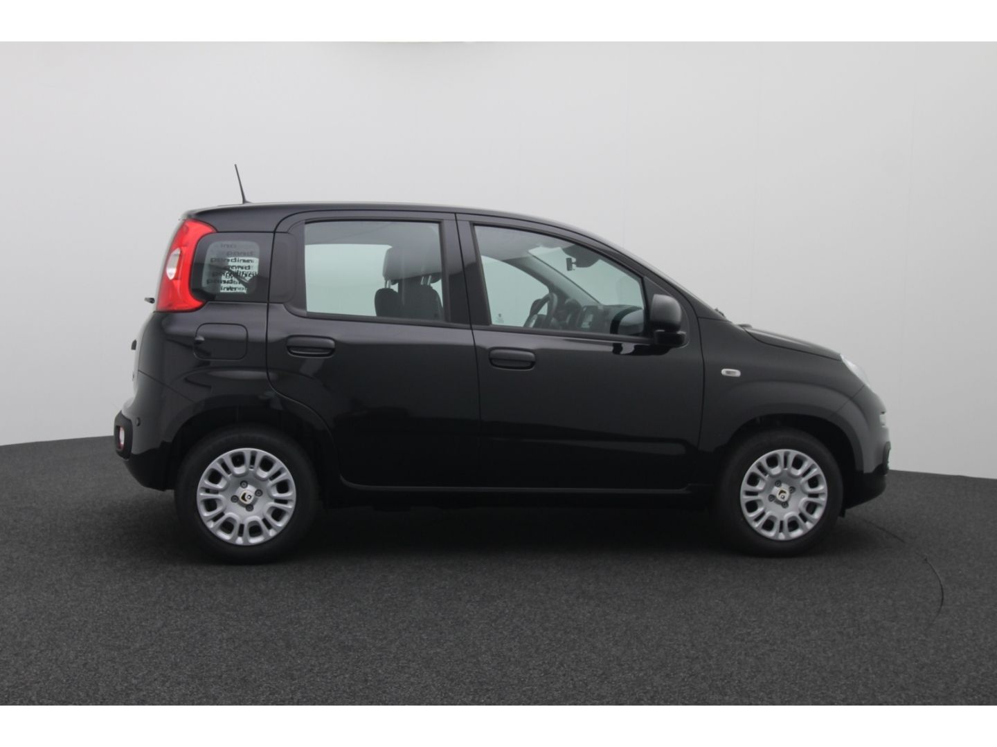 Fahrzeugabbildung Fiat Panda PANDINA ICON 1.0 HYBRID 48 KW (65 PS)