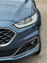 Ford Mondeo Turnier 2.0 EcoBlue Aut. Allrad VIGNALE - Ford Mondeo mit Diesel-Antrieb: Leder, Navigationssystem, Kombi, 2.0