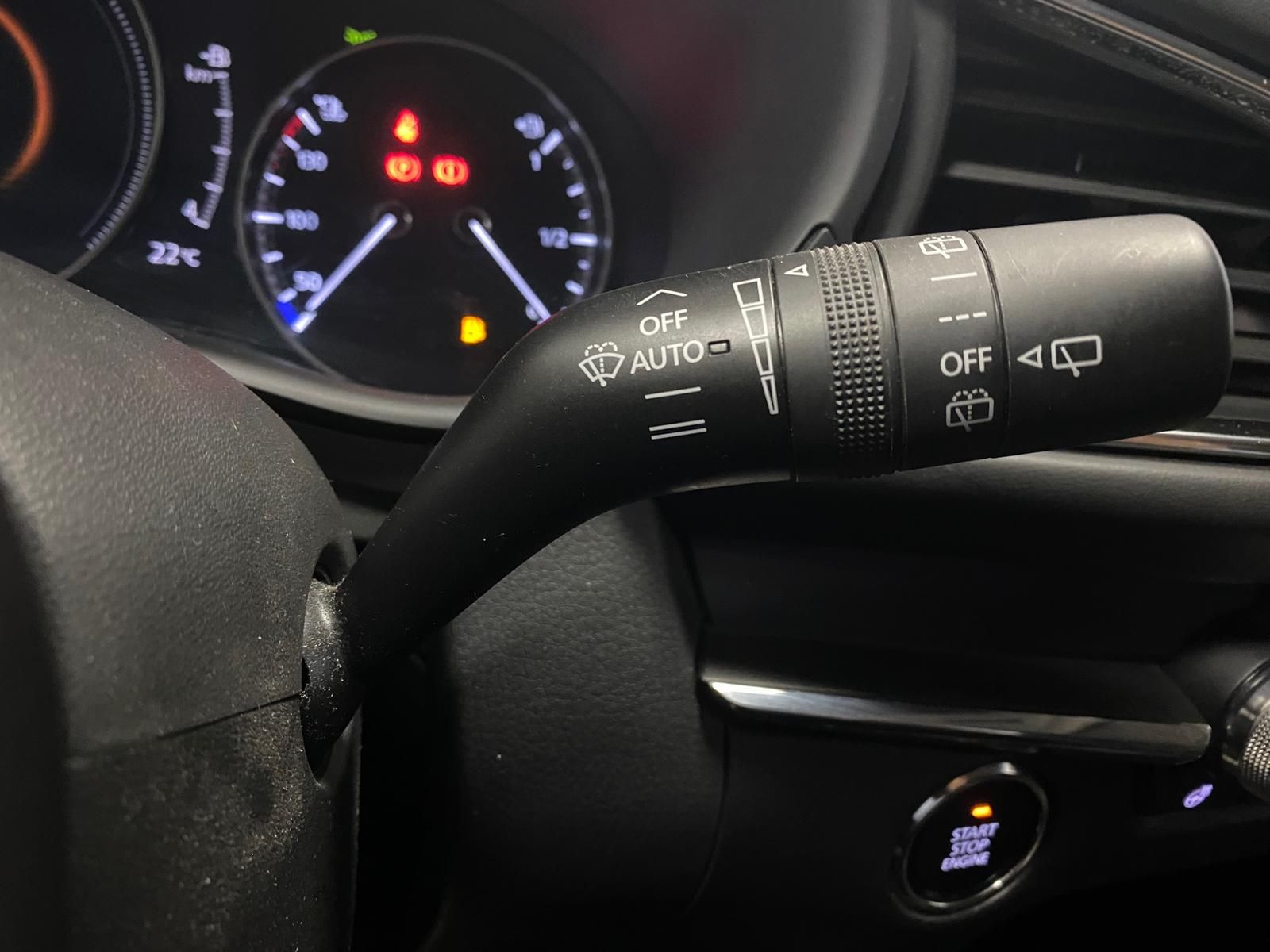 Fahrzeugabbildung Mazda CX-30 APP+KLIMA+RFK+PDC+NAVI+SITZHEIZ+Head-Up+An