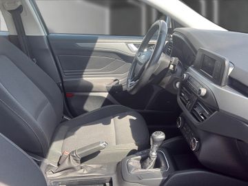 Ford Focus - 12
