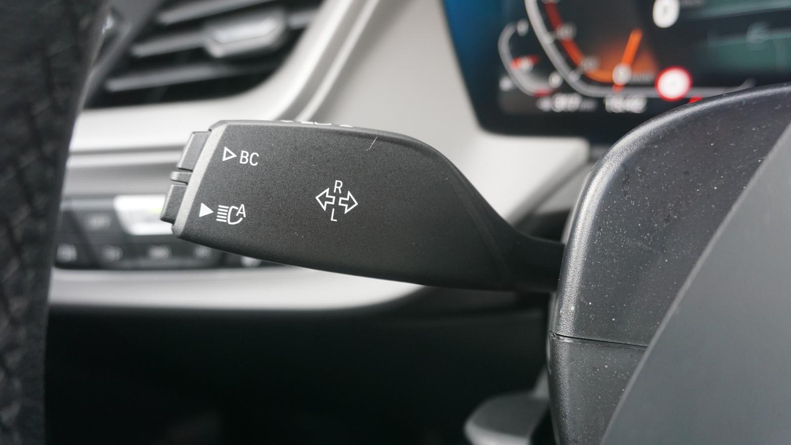BMW 118 i Advantage LED Navi Sitzheizung Tempomat PDC, миниатюра 18