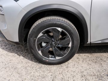 Nissan X-Trail - 4