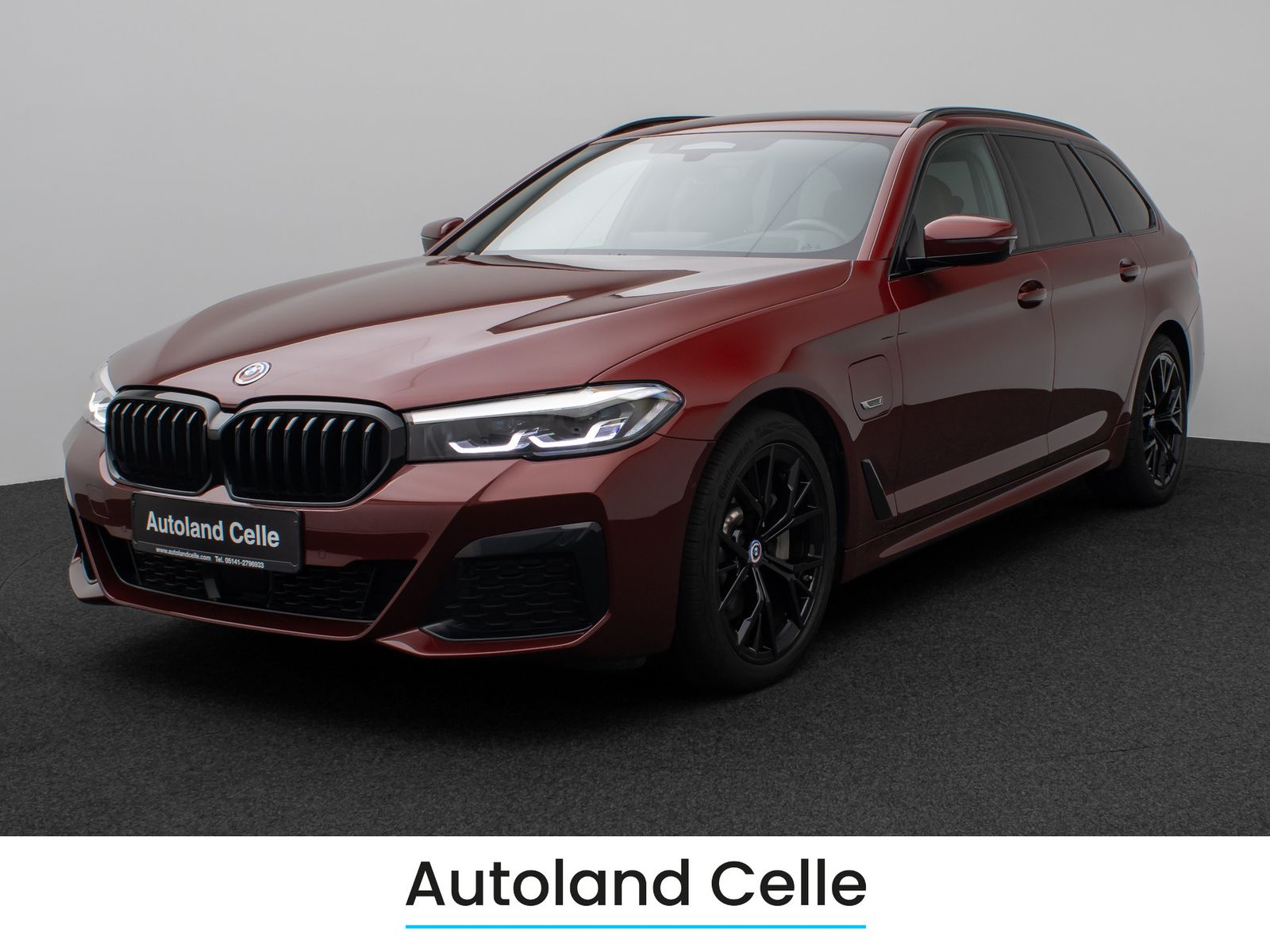 Fahrzeugabbildung BMW 530e M Sport Panorama Kamera HUD DAB H/K AHK 19"