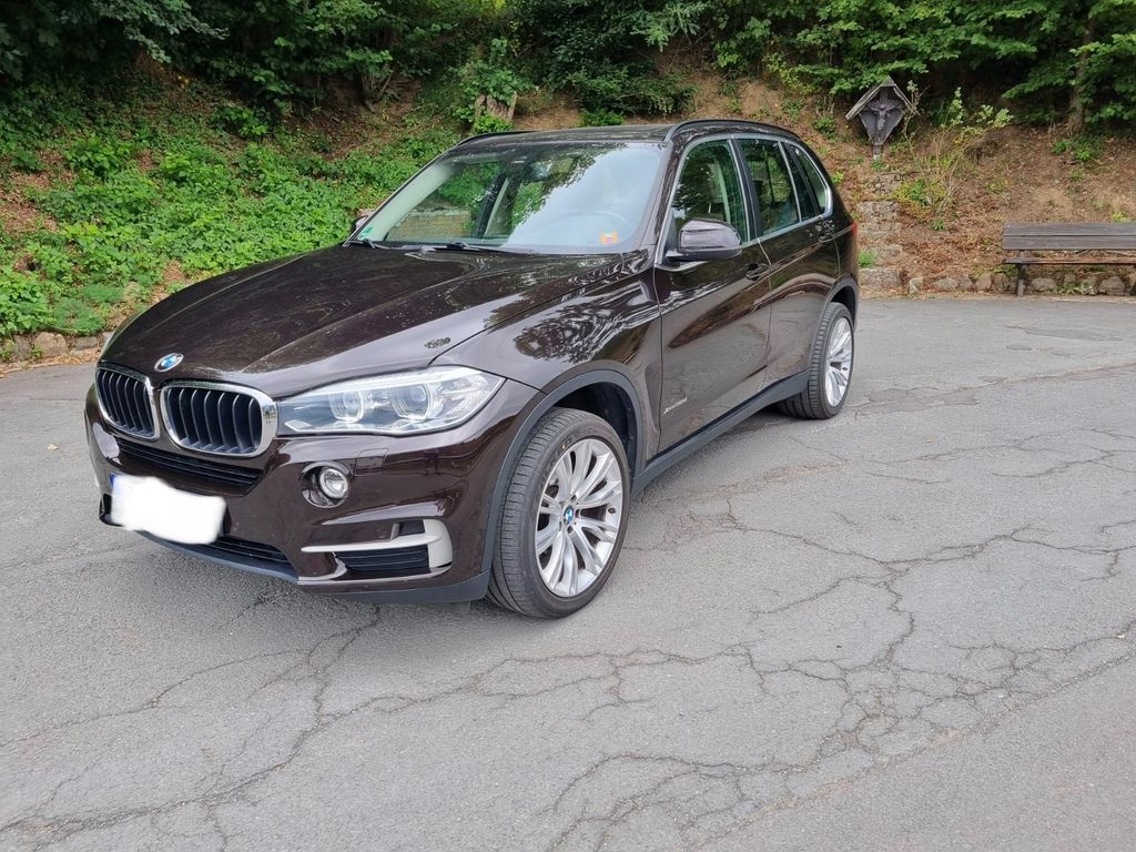 Image of BMW X5