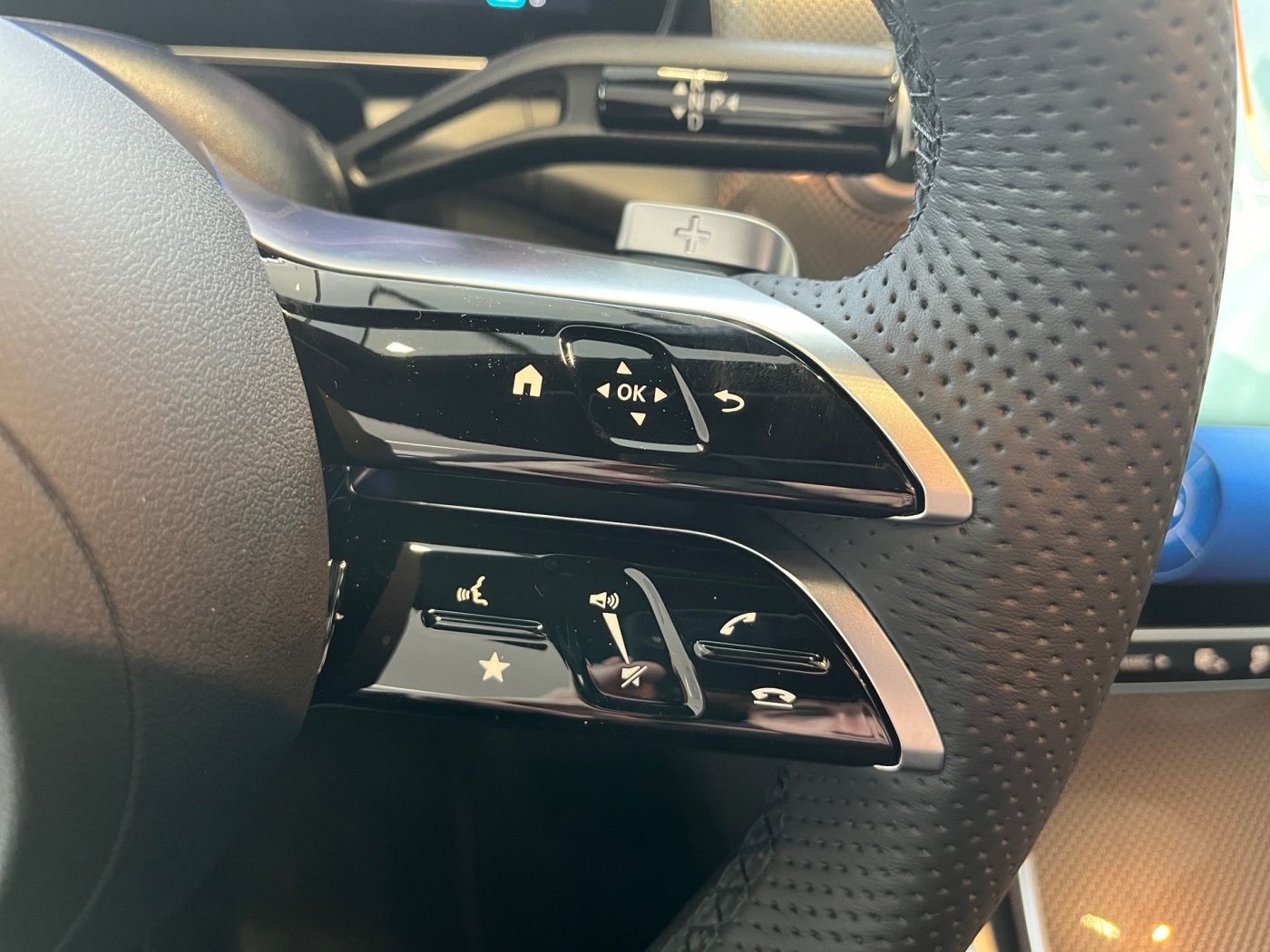 Mercedes-Benz GLC 300 de 4MATIC AMG AMG AHK*Pano*Burmester-3D* foto 24