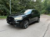 BMW X5 xDrive30d -M-paket