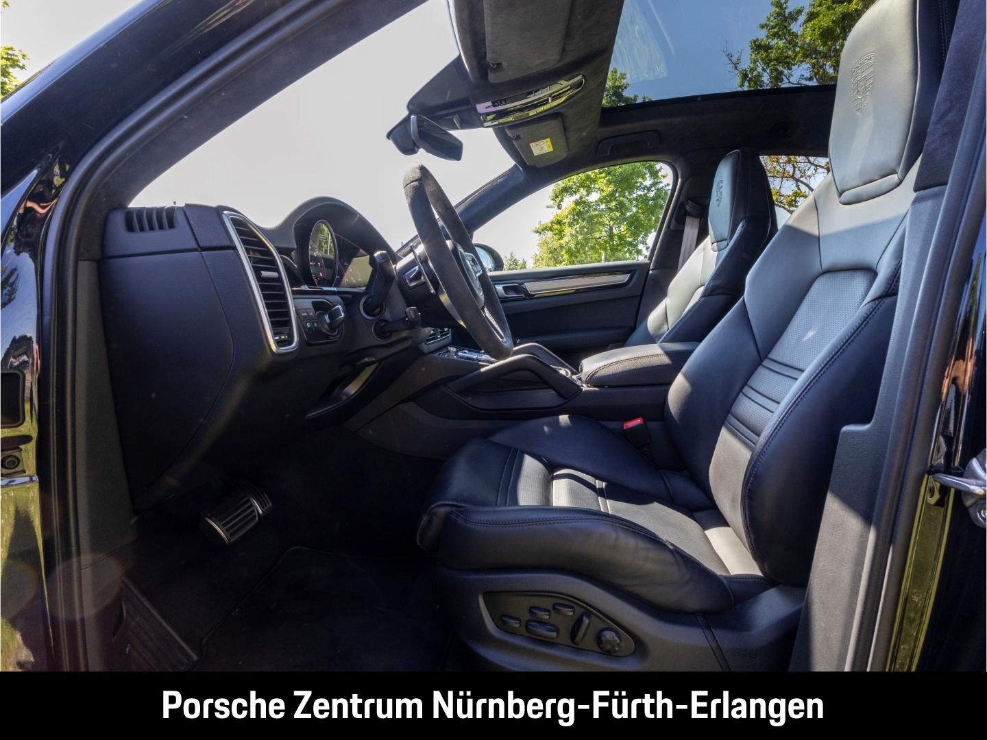 Porsche Cayenne S Coupe Platinum Edition LED-Matrix Luft