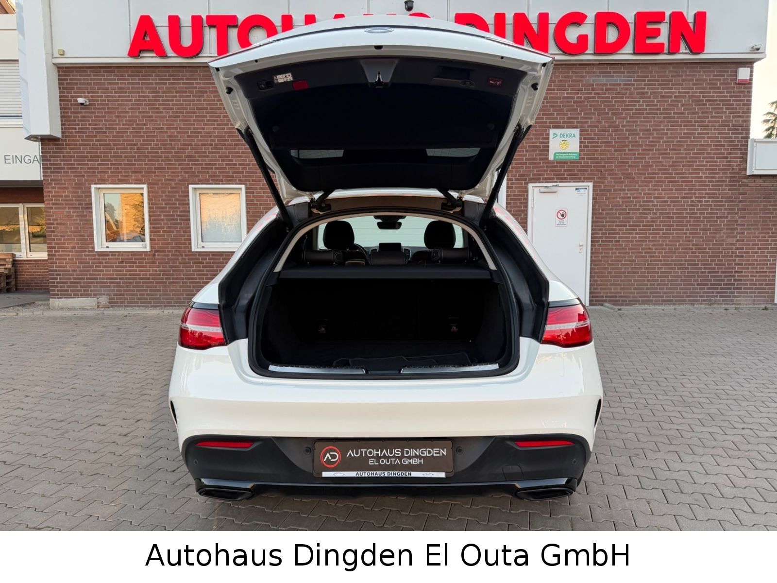 Mercedes-Benz GLE 350d Coupe 4Matic AMG Line foto 16