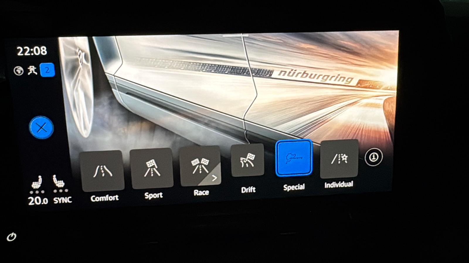 Volkswagen Golf VIII R 4Motion PANO*ACC*SOUND*LANE*SIDE*LED, миниатюра 24
