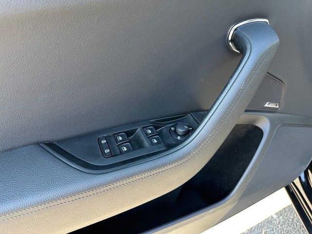 Fahrzeugabbildung SKODA Superb Combi 1.5TSI DSG Style MATRX-LED+CANTON+M