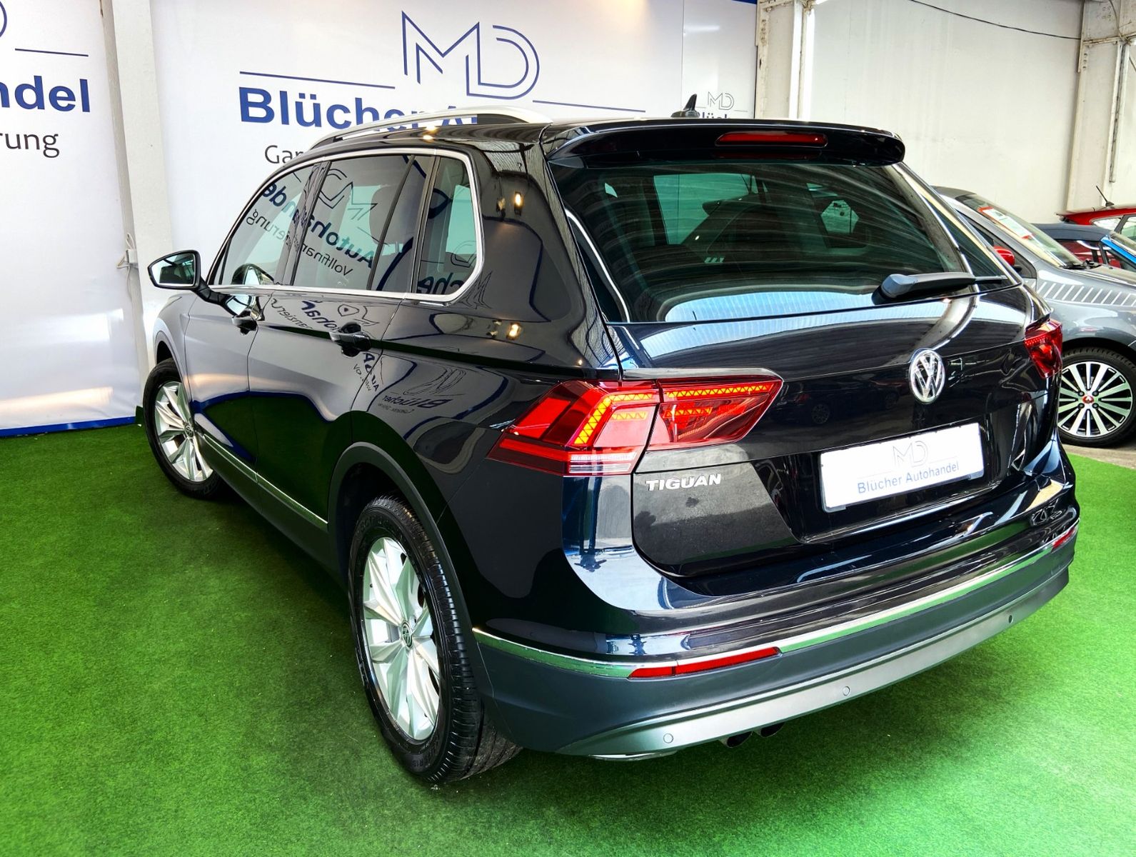 Volkswagen Tiguan Highline BMT 4 4Motion Automatik LED Navi foto 6