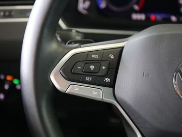 Volkswagen Tiguan DSG ELEGANCE LED MATRIX IQ ACC KAMERA