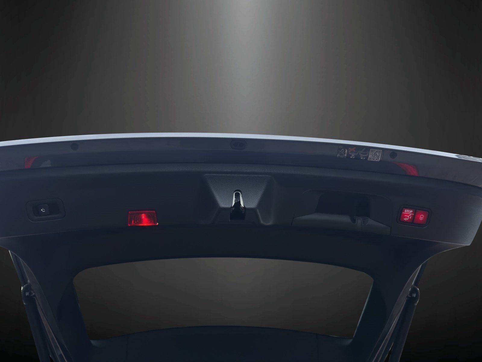 Fahrzeugabbildung Mercedes-Benz GLE450d AMG Prem+ E-Active DISTR Pano AHK Standh