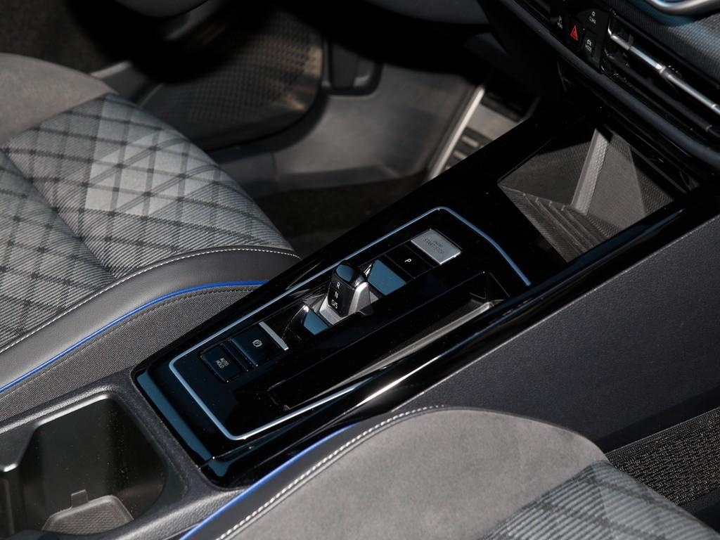 Volkswagen Golf Variant 2.0 TDI DSG R-Line AHK/Navi, миниатюра 9