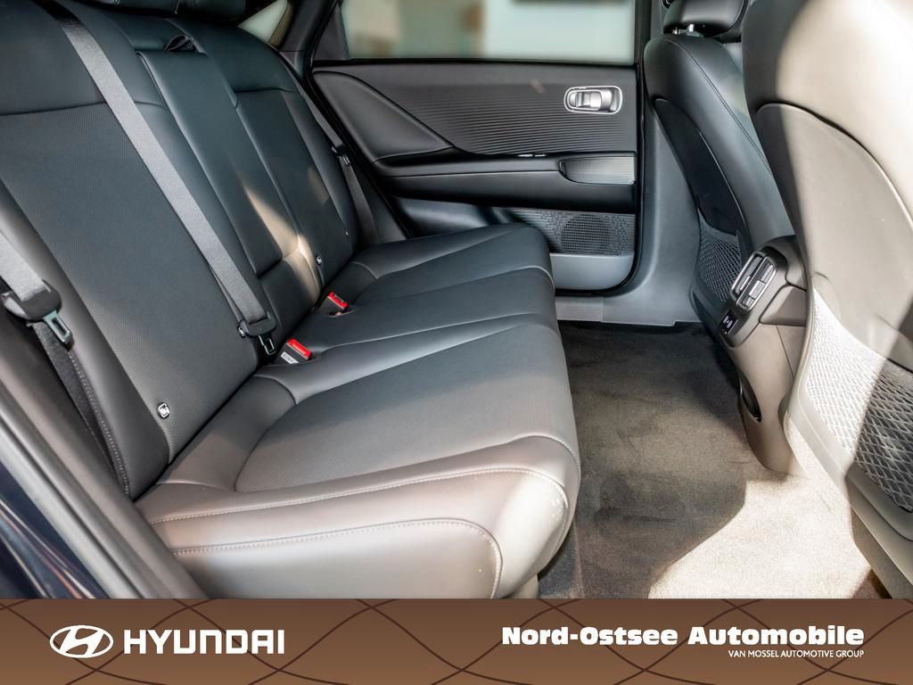 Fahrzeugabbildung Hyundai IONIQ 6 UNIQ Glasdach dig. Außenspiegel LM-Felge