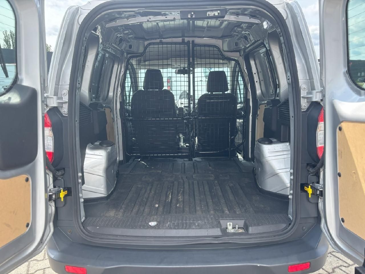 Fahrzeugabbildung Ford Transit Courier Trend