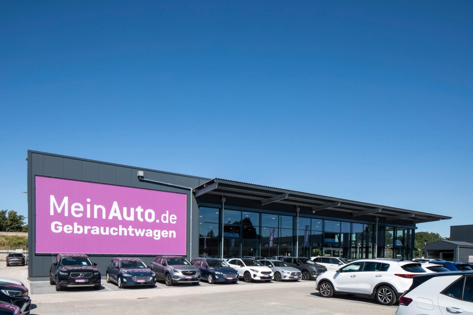 showroom-image-bottom