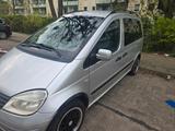 Mercedes-Benz Vaneo 1.6 Family 75 kW Family - Mercedes-Benz Oldtimer: Kleinbus