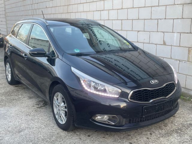 Kia cee'd Sportswagon*NAVI*Kamera*Beh.Lenkrad*ALU*