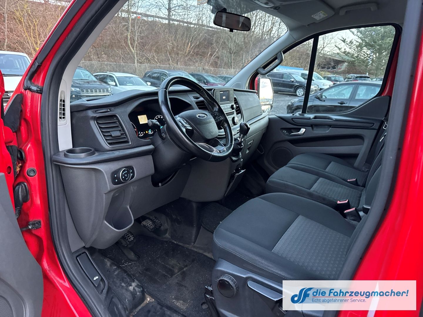 Fahrzeugabbildung Ford Transit Custom Tourneo 320 L1 Trend *7240 *EXPO