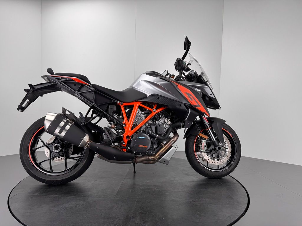 Fahrzeugabbildung KTM 1290 SUPER DUKE GT *1.HAND *TOP-ZUSTAND