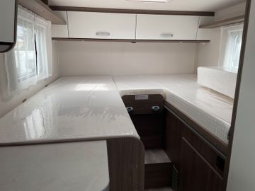 Carado V 337 PRO+ KLIMA NAVI SAT TV