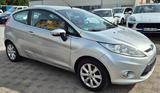 Ford Fiesta 1,25 Ghia 015150650608 - Ford Fiesta aus 2009: Ghia