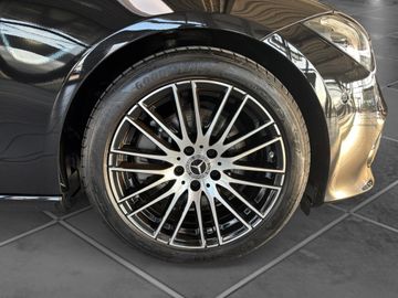 Mercedes C 200 - 5
