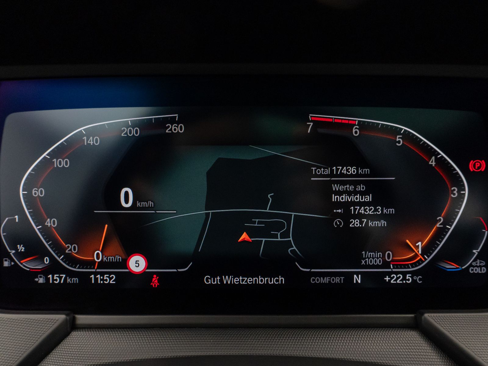 Fahrzeugabbildung BMW 118i M Sport DAB Panorama HiFi Adapt.LED Leder