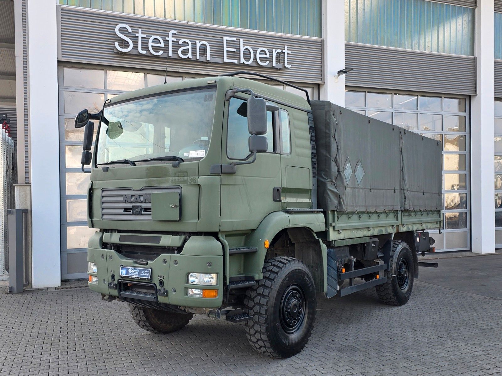 Fahrzeugabbildung MAN TGA 18.360 4x4 BB 3 Sitze Schalter Expedition