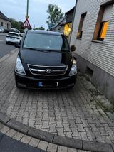 Hyundai H-1 Starex - Hyundai H-1 Starex: Van