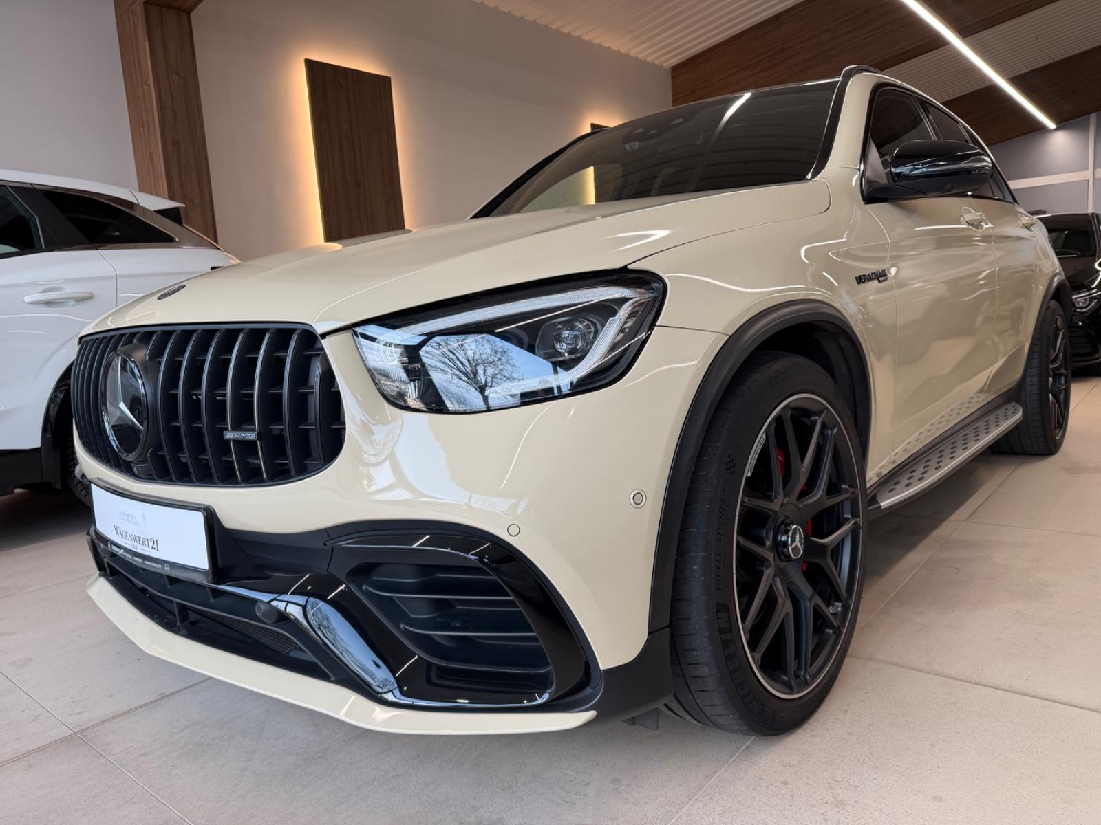 Mercedes-Benz GLC 63s AMG CarbonTotelWinkelPano Sitzbelüftung