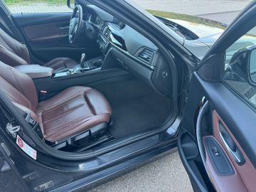 BMW 330 - 12